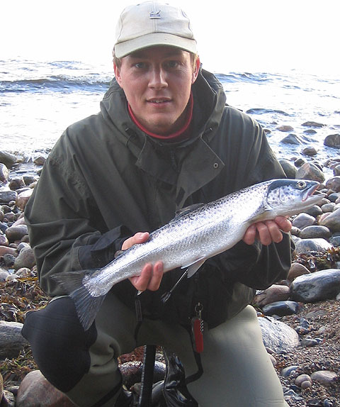 Kasper Vinding med havørred 1,2 kg - 52 cm