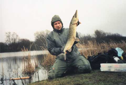 Michael Boysen med 4.4 kg gedde