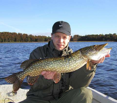 Michael Boysen med 3.8 kg gedde